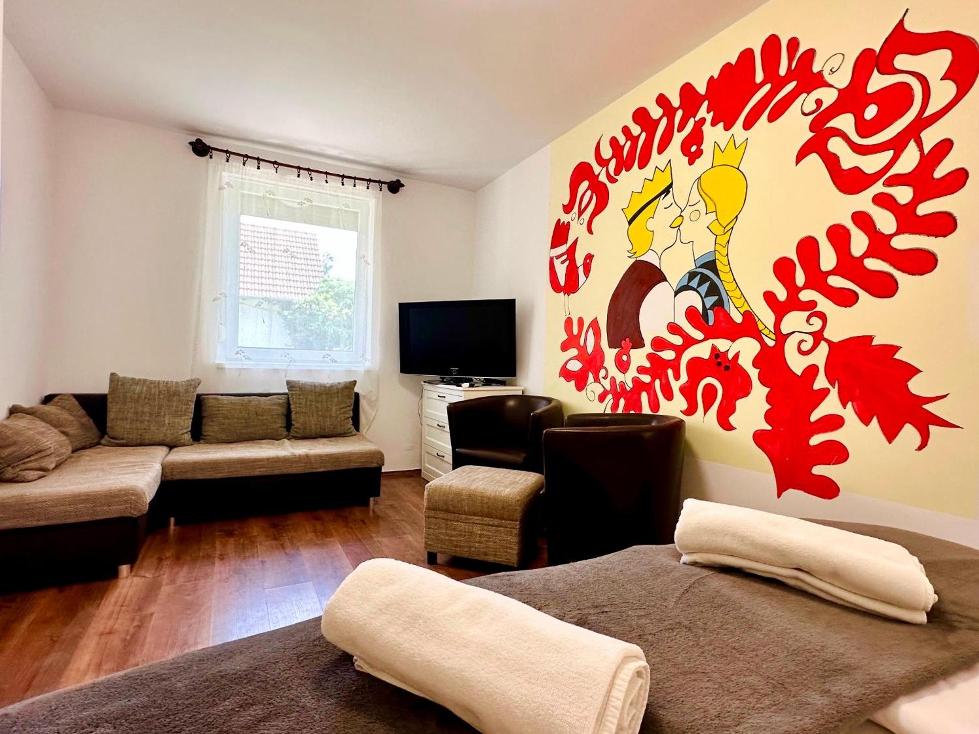 Szent Orban Panzio - Kutyabarat Apartmanok Zalakaros Buitenkant foto